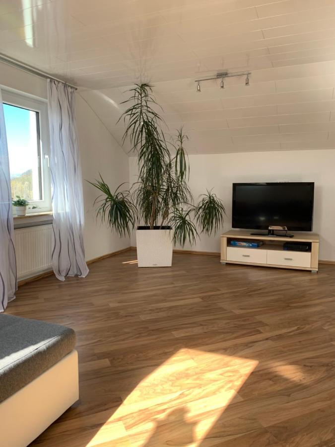 2 Zimmer Ferienwohnung Obersulm Ngoại thất bức ảnh
